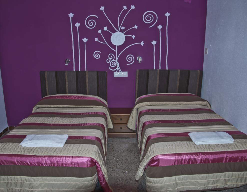 Hostal Restaurante La Mancha Ruidera Zimmer foto